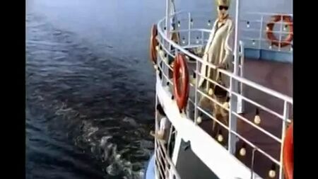 Alla Pugacheva - El tranvía fluvial