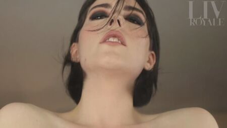 Liv Royale - Cum Inside Me (Doblaje en ruso)