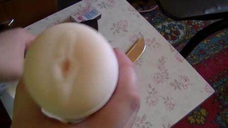 Vagina artificial de AliExpress: reseña [vagina de goma para la masturbación de hombres adultos; comprar y pedir en AliExpress; 18+]