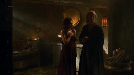 Annabel Scholey desnuda - Britannia, temporada 1, episodio 1 (Reino Unido, 2018) 720p WEB