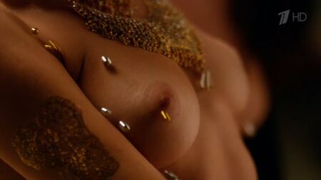 Vahina Giocante, etc. Desnuda - Mata Hari, temporada 1, episodio 7 (RU 2017) HD 1080p Ver en línea / Ваина Джоканте - Мата Хари