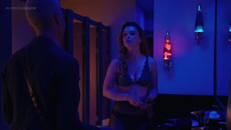 Mia Tomlinson - The Beast Must Die 1-1 (2021) HD 1080p ¿Desnudos? ¡Sexy! Ver online / Mia Tomlinson - La bestia debe morir