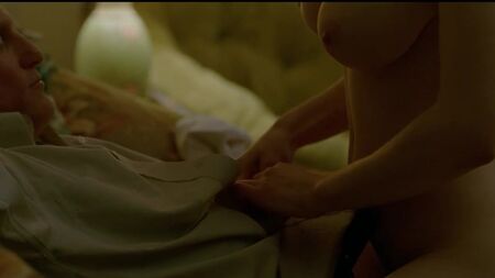 Alexandra Daddario desnuda - True Detective, temporada 1, episodio 2 (2014) HD 1080p. Ver online
