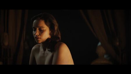 Emilia Clarke desnuda - La voz de la piedra (2017) Ver online / Emilia Clarke - La voz de la piedra