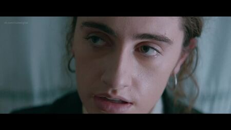 Rachel Sennott desnuda - Shiva Baby (2020) HD 1080p Ver en línea / Rachel Sennott - Shiva Baby