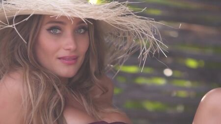 Hannah Jeter luce sus curvas en México _ Lencería _ Sports Illustrated Swi