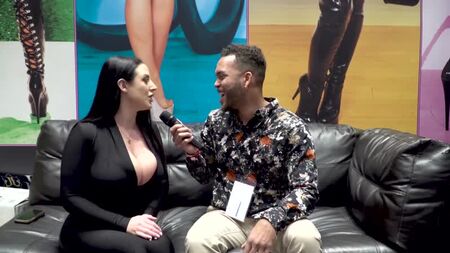 Entrevista a Angela White, 2019