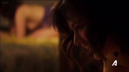 Joanna Going (escenas de desnudo de Joanna Going en «Kingdom», temporada 3, episodio 3, 2017)