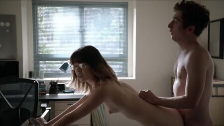 Nichole Bloom, Shanola Hampton desnudas – Shameless, temporada 5, episodio 8 (2015) HD 1080p Ver online / Nicole Bloom, Shanola Hampton – Shameless