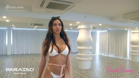Moda en bikini - Moda en trajes de baño Beach Bunny