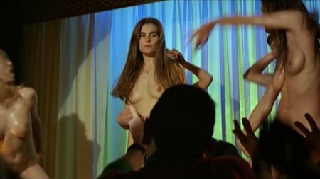 Emmanuelle Seigner, etc. Desnuda - La sonrisa (1994) HD 720p