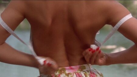 KaDee Strickland desnuda - Walker Payne (2006) 1080p