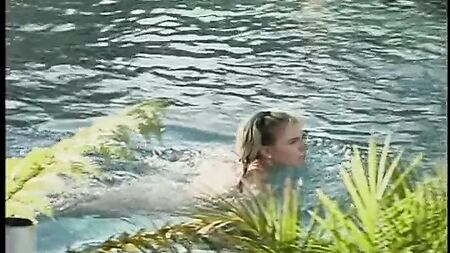 «Barely Legal 16» (2001)