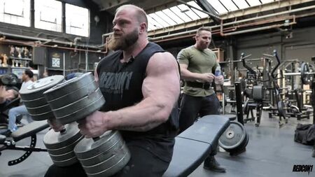 El entrenamiento de pecho de James Hollingshead: a seis meses del Mr. Olympia 2021