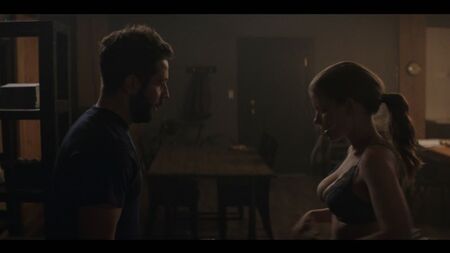 Kate Mara (escenas de sexo de Kate Mara en «A Teacher», temporada 1, episodio 9, 2020)