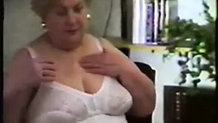 A la abuela le encanta el semen